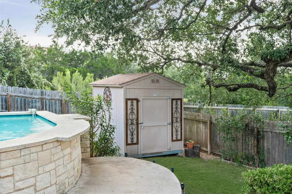 8820 Colberg Drive Austin TX 78749