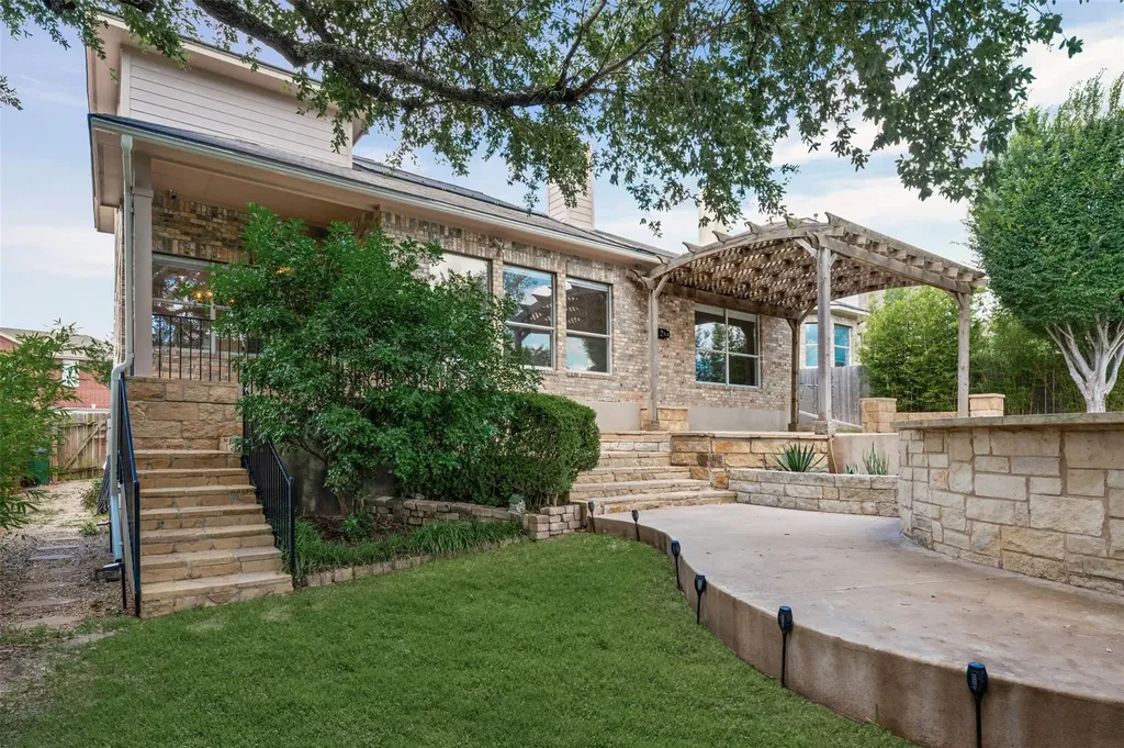 8820 Colberg Drive Austin TX 78749