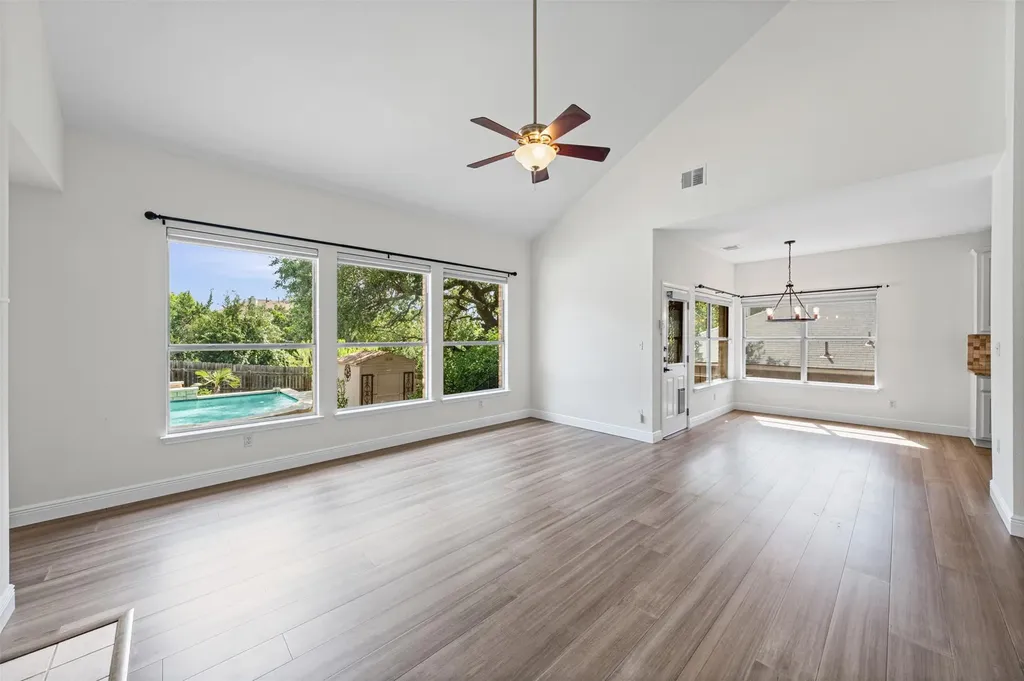 8820 Colberg Drive Austin TX 78749