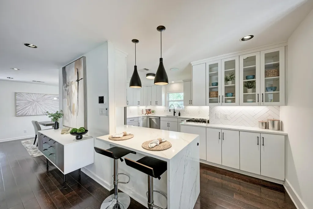 2508 Spring Creek Drive Austin TX 78704