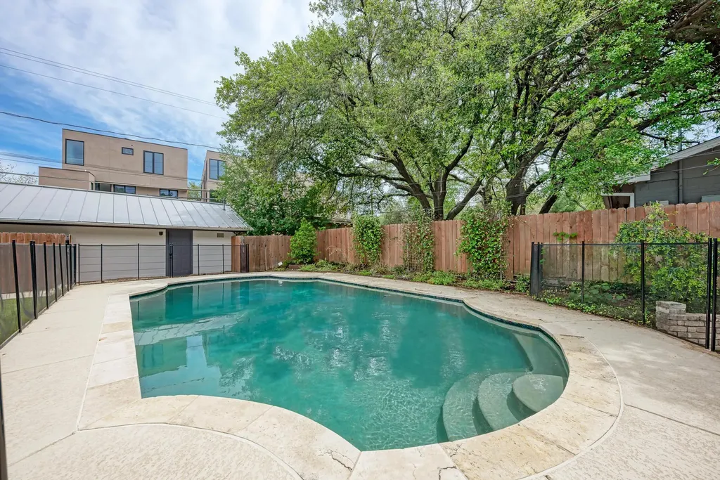 2508 Spring Creek Drive Austin TX 78704