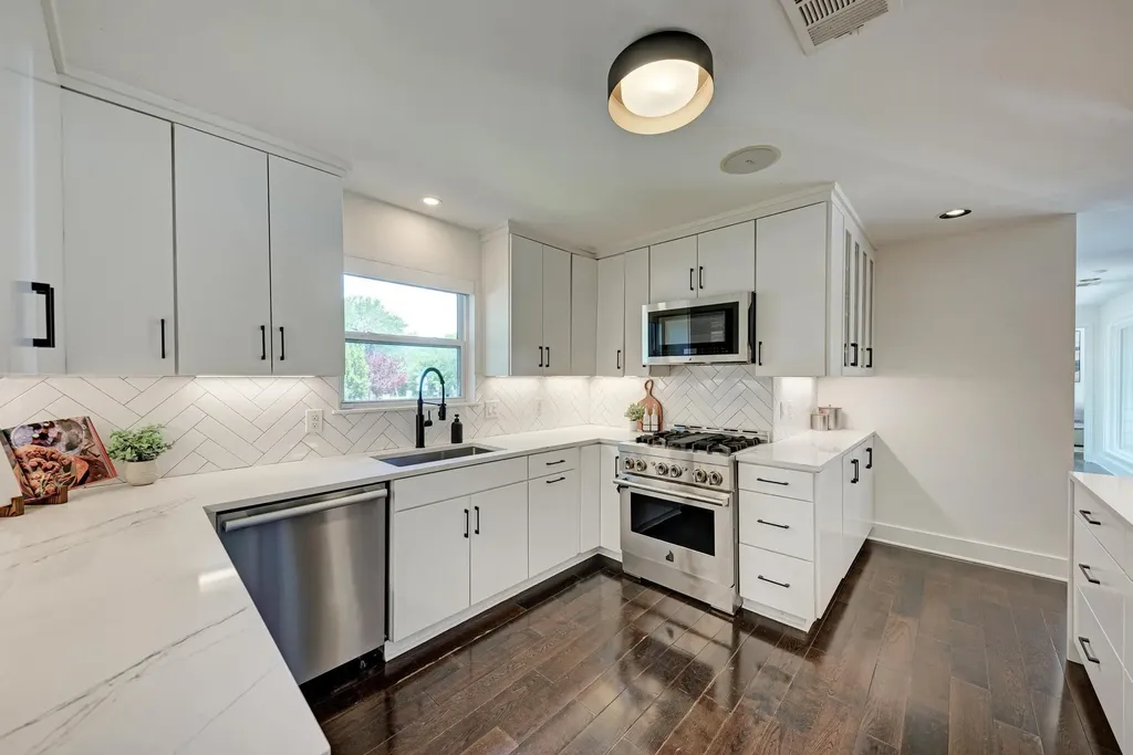 2508 Spring Creek Drive Austin TX 78704