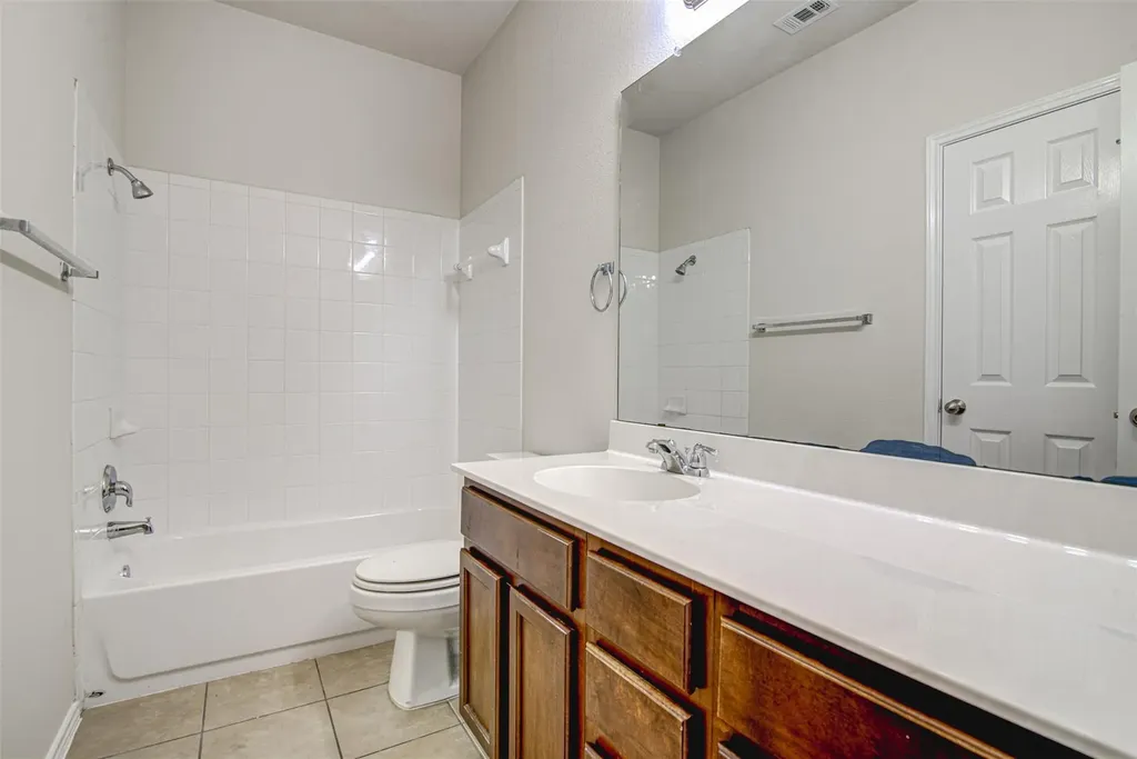 1610 Greenside Drive Round Rock TX 78665