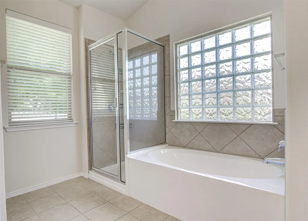 1610 Greenside Drive Round Rock TX 78665