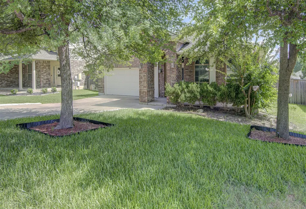 1610 Greenside Drive Round Rock TX 78665