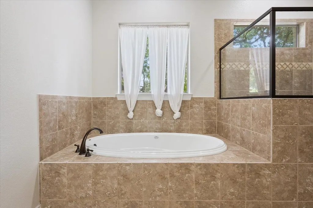 521 Buena Vista Drive Georgetown TX 78633
