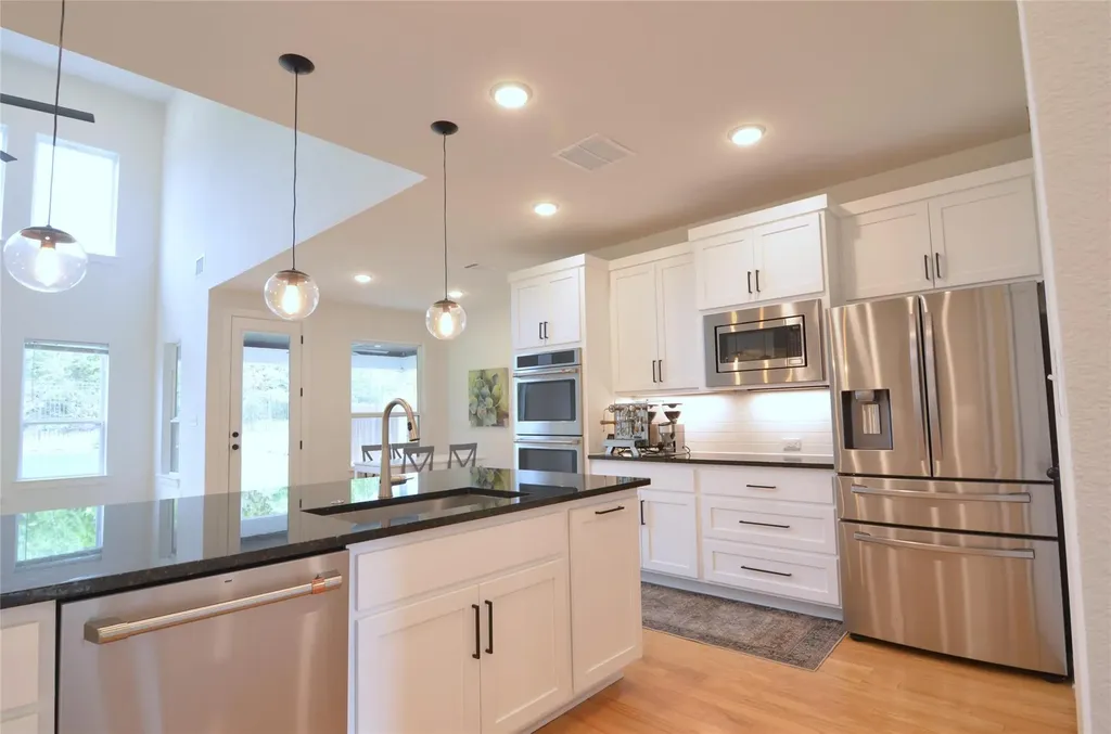 187 Tierra Trail Dripping Springs TX 78620