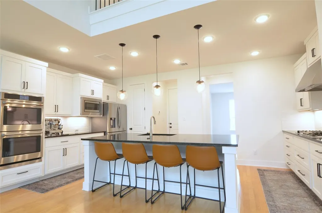 187 Tierra Trail Dripping Springs TX 78620