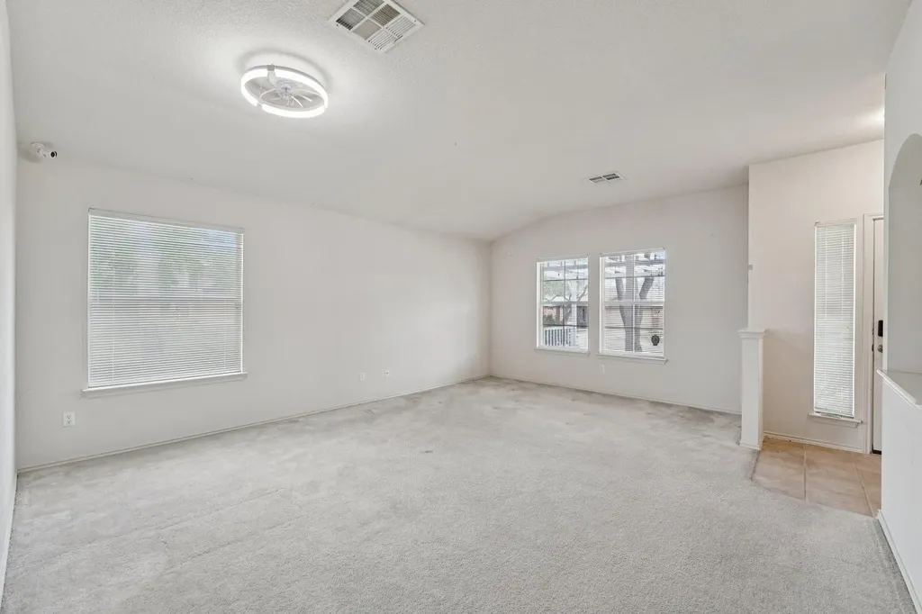 1724 Darjeeling Drive Pflugerville TX 78660