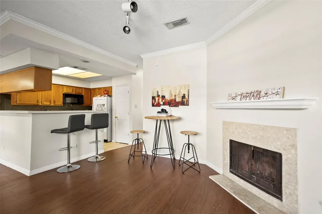 915 W 23rd Street Austin TX 78705