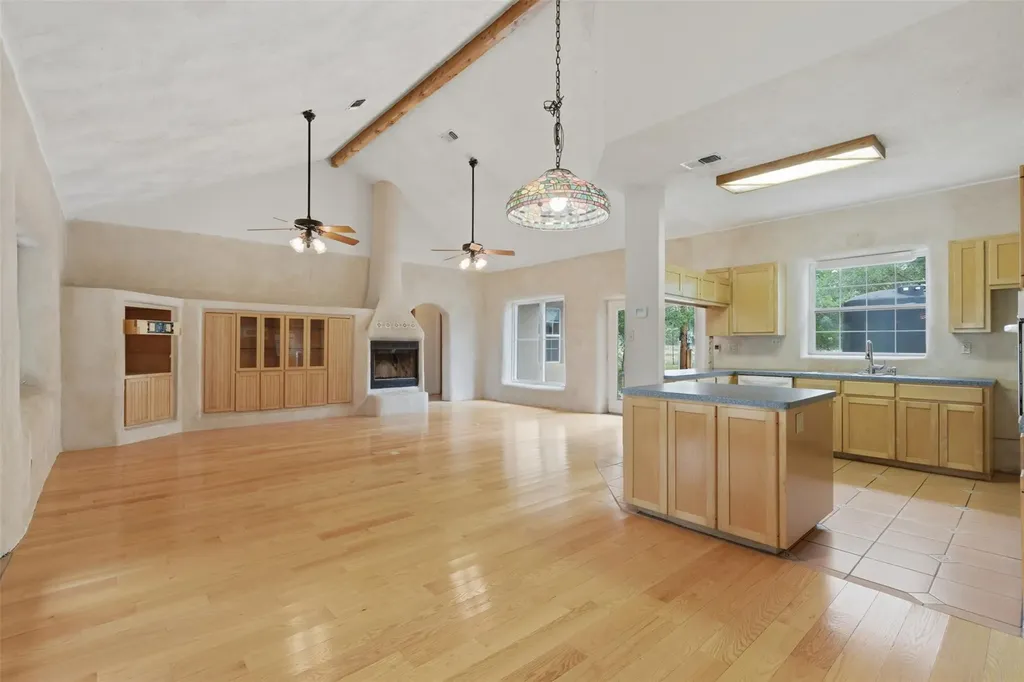 981 River Bend Drive Blanco TX 78606