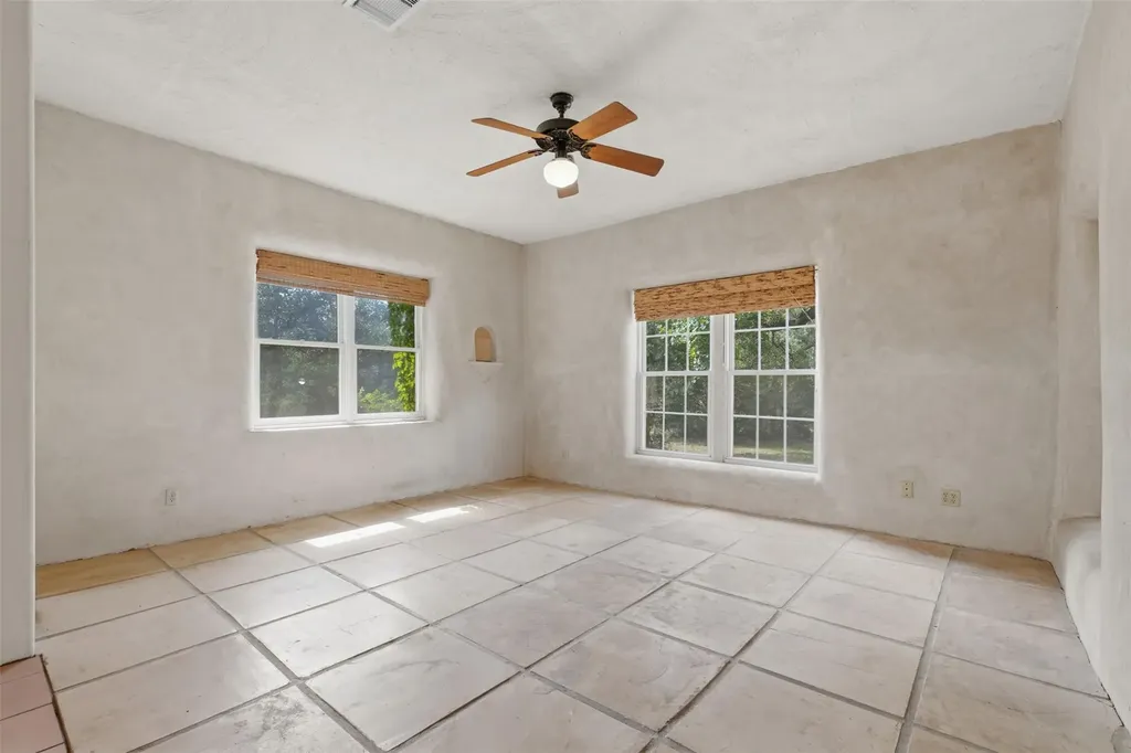 981 River Bend Drive Blanco TX 78606