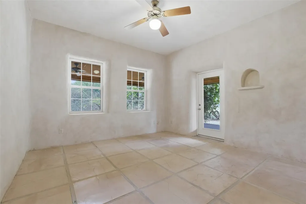 981 River Bend Drive Blanco TX 78606