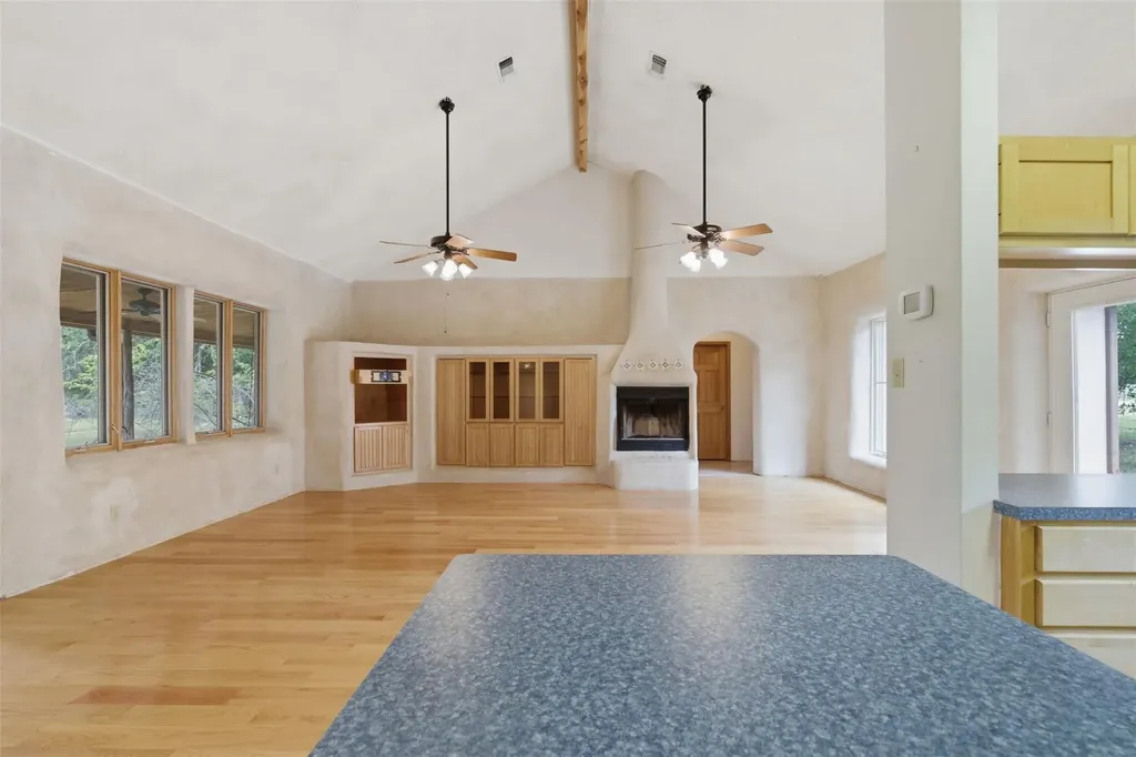 981 River Bend Drive Blanco TX 78606