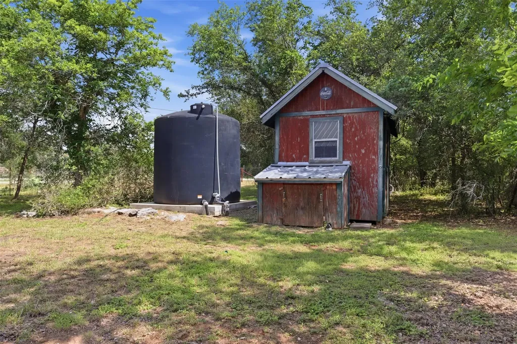 981 River Bend Drive Blanco TX 78606