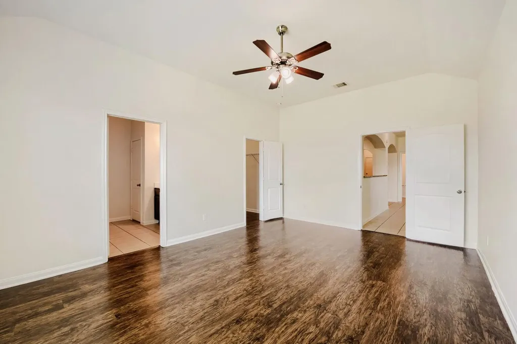 19905 Per Lange Pass Manor TX 78653