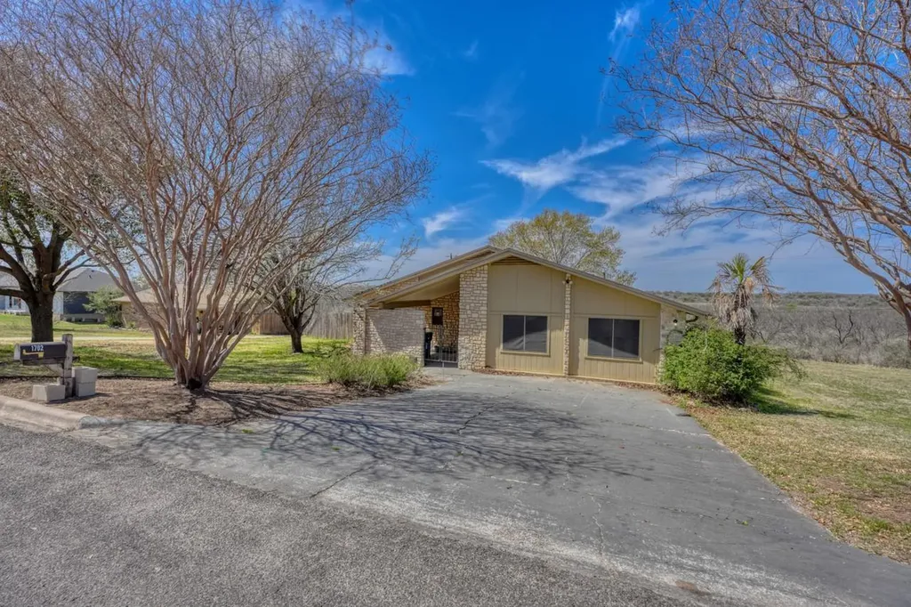 1702 Sunset Drive Marble Falls TX 78654