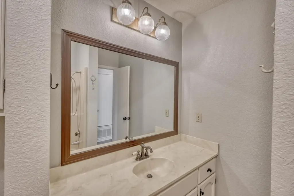 1702 Sunset Drive Marble Falls TX 78654