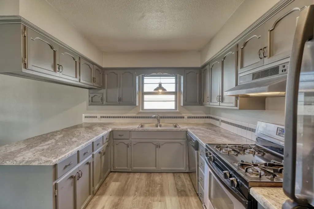 1702 Sunset Drive Marble Falls TX 78654