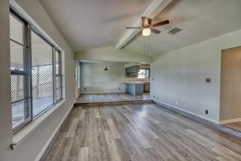 1702 Sunset Drive Marble Falls TX 78654