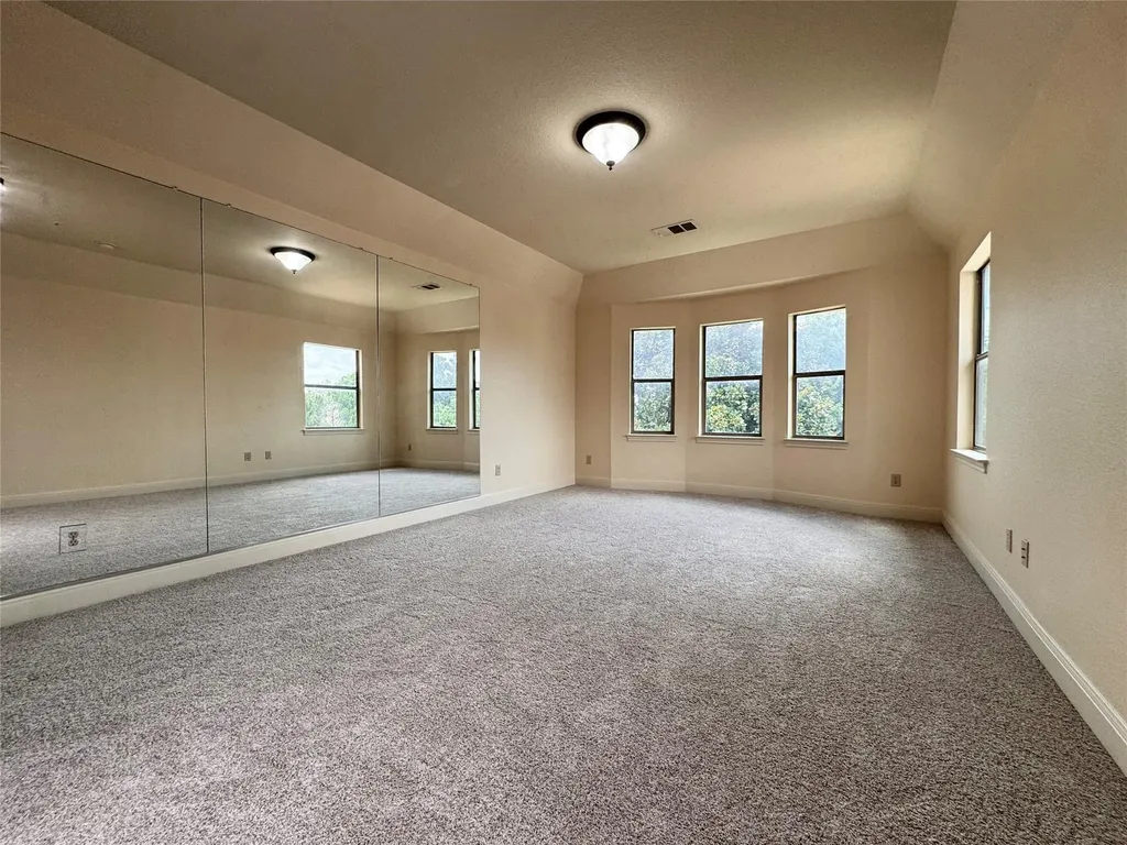 206 Varco Drive Austin TX 78738