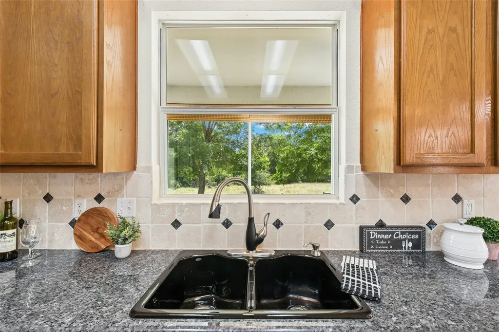 107 Crystal Springs Drive Georgetown TX 78633