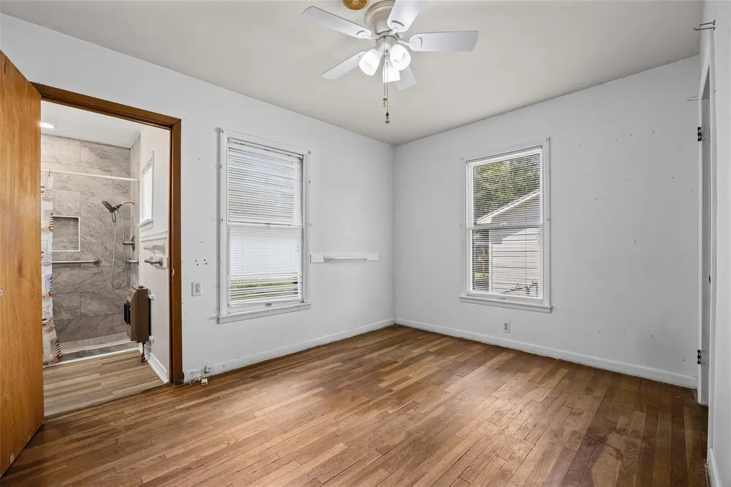 914 Plum Street Lockhart TX 78644
