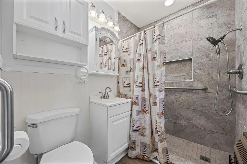 914 Plum Street Lockhart TX 78644