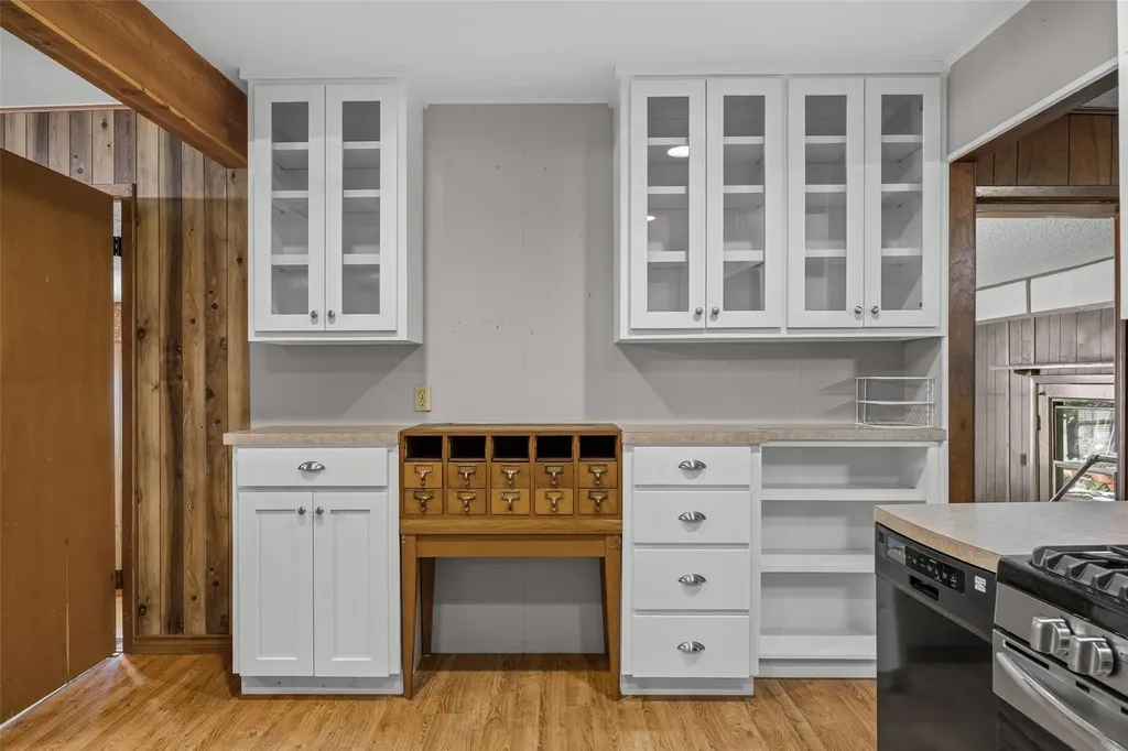 914 Plum Street Lockhart TX 78644