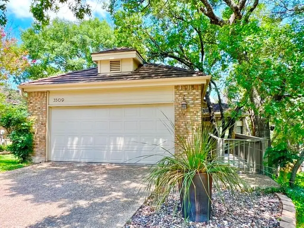 3509 Fawn Trail Austin TX 78746