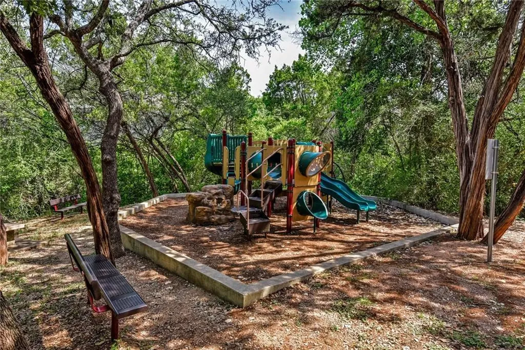 3509 Fawn Trail Austin TX 78746
