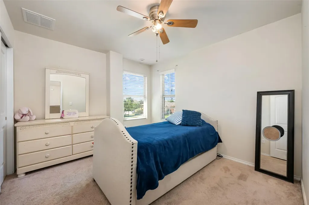 10117 Crescendo Lane Austin TX 78747