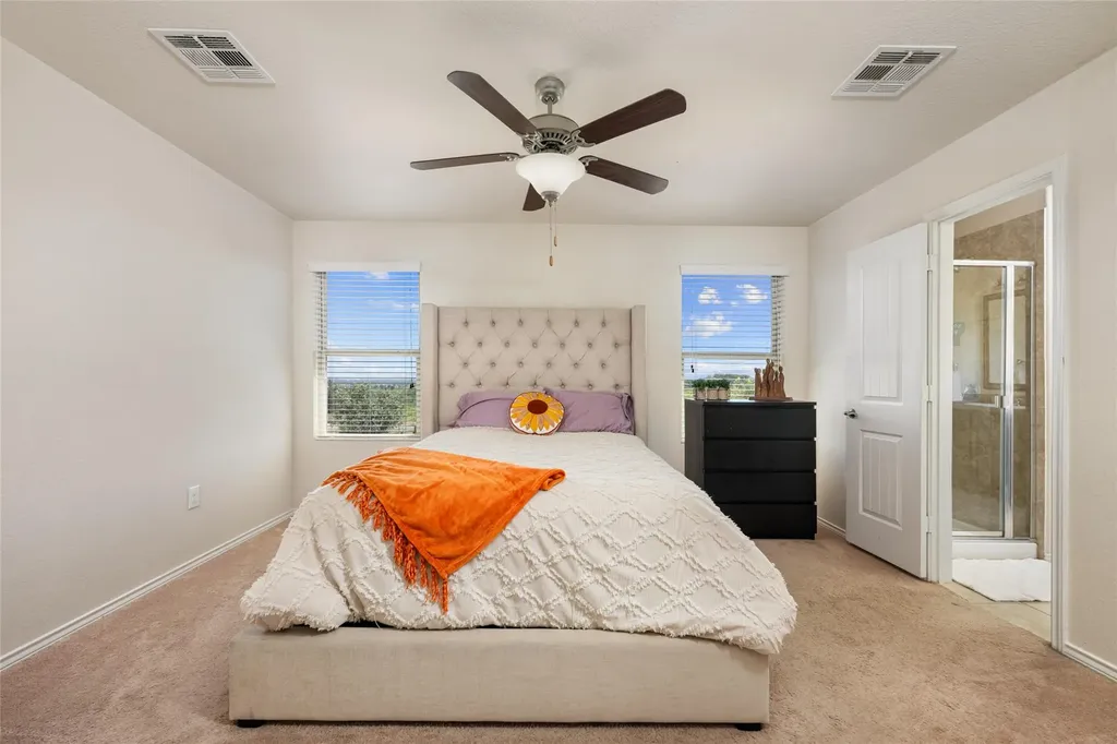 10117 Crescendo Lane Austin TX 78747