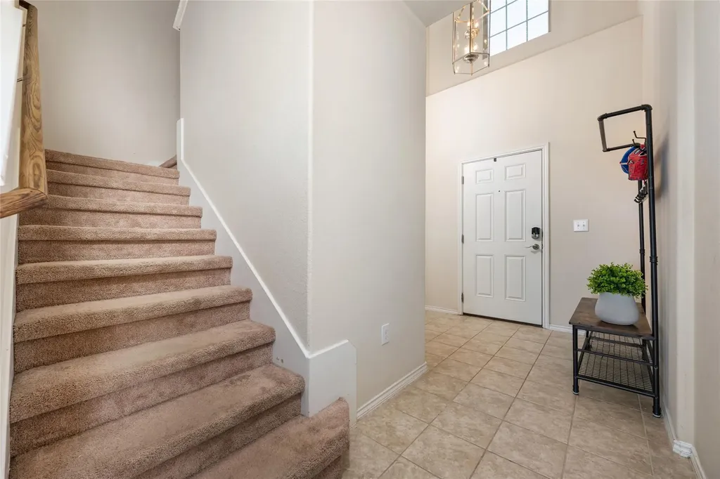 10117 Crescendo Lane Austin TX 78747