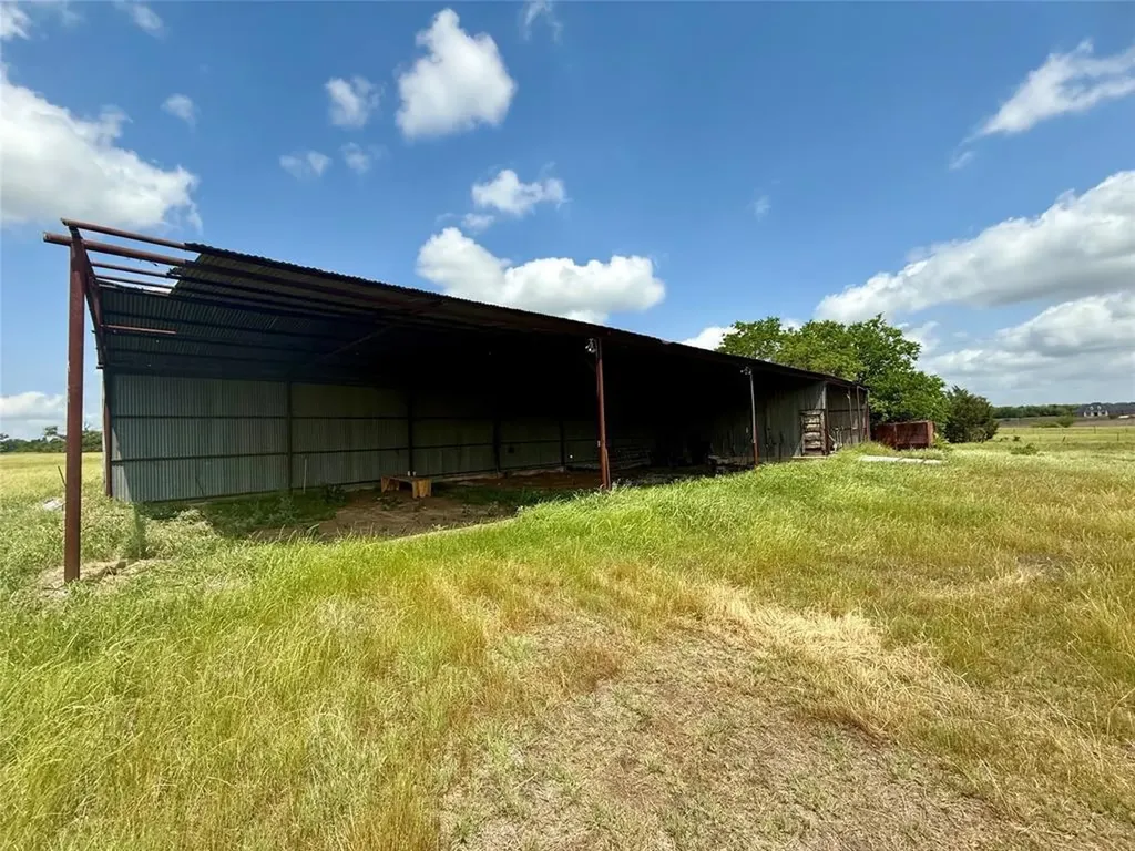 N County Line Road Elgin TX 78621