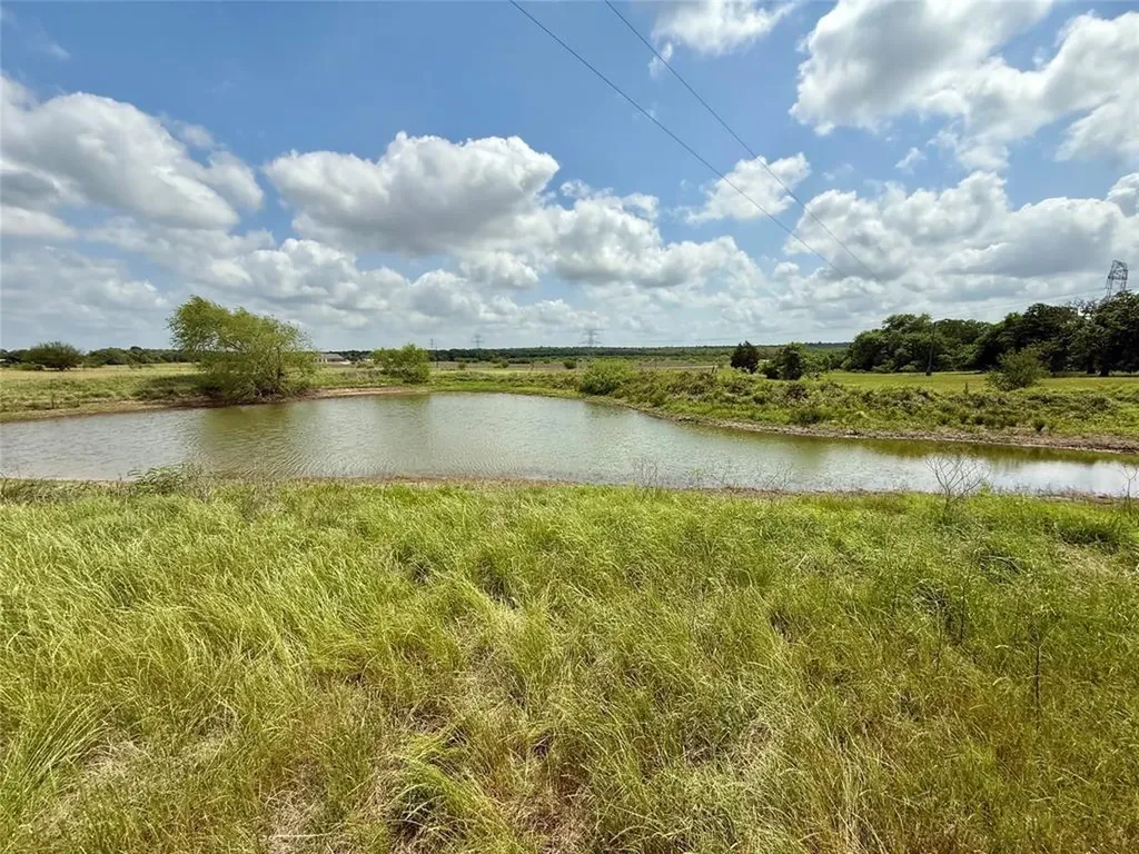 N County Line Road Elgin TX 78621