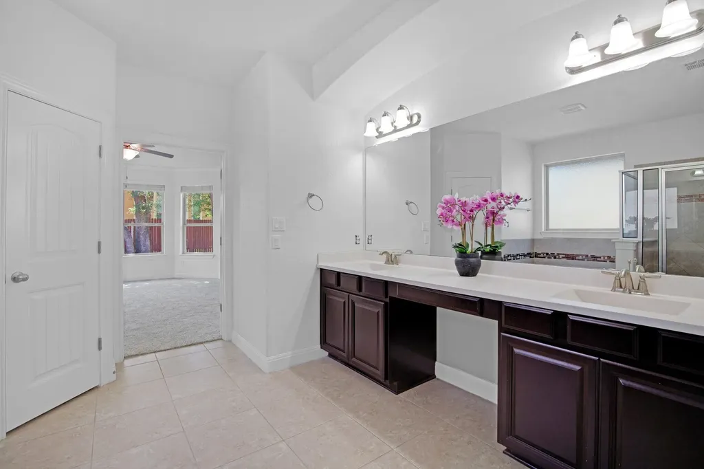 5724 Siragusa Drive Bee Cave TX 78738