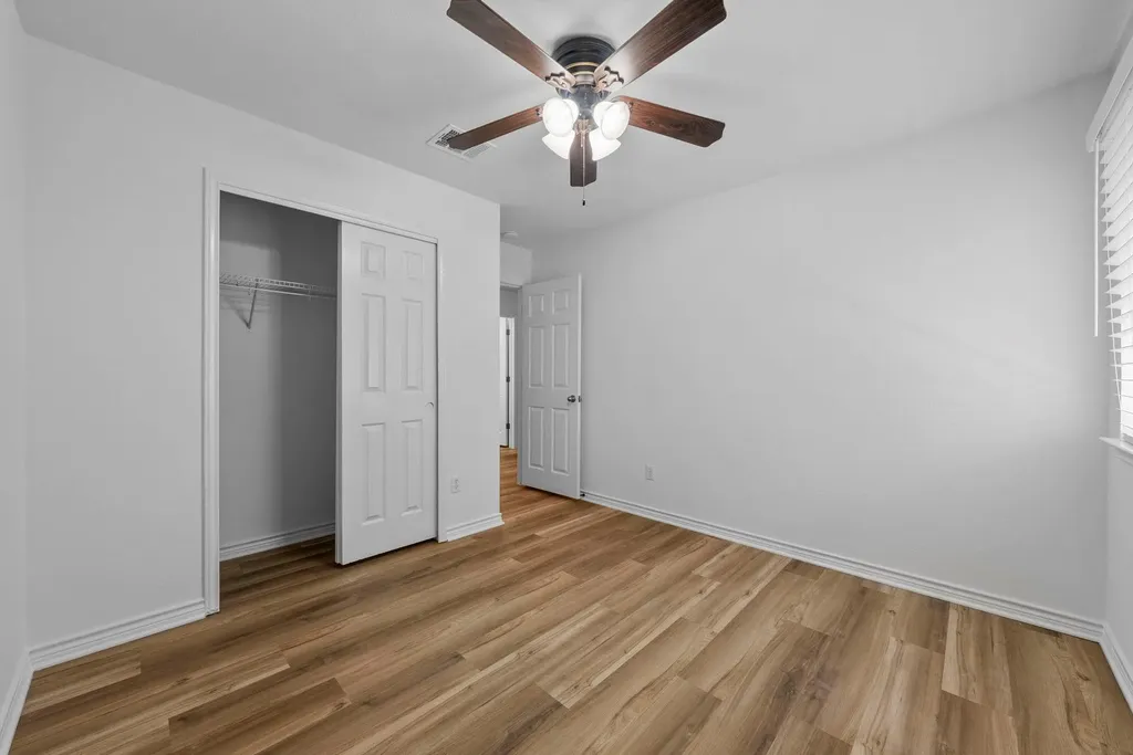 2409 Hallie Lane Round Rock TX 78664
