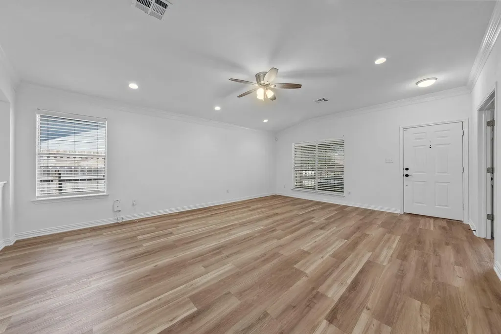 2409 Hallie Lane Round Rock TX 78664