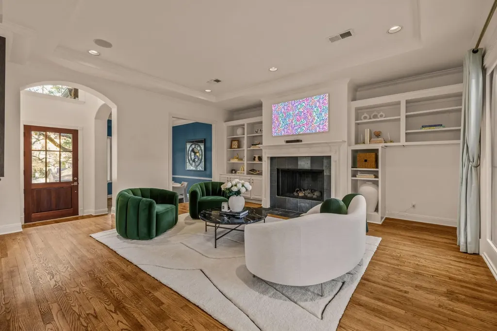 2703 Mccullough Street Austin TX 78703