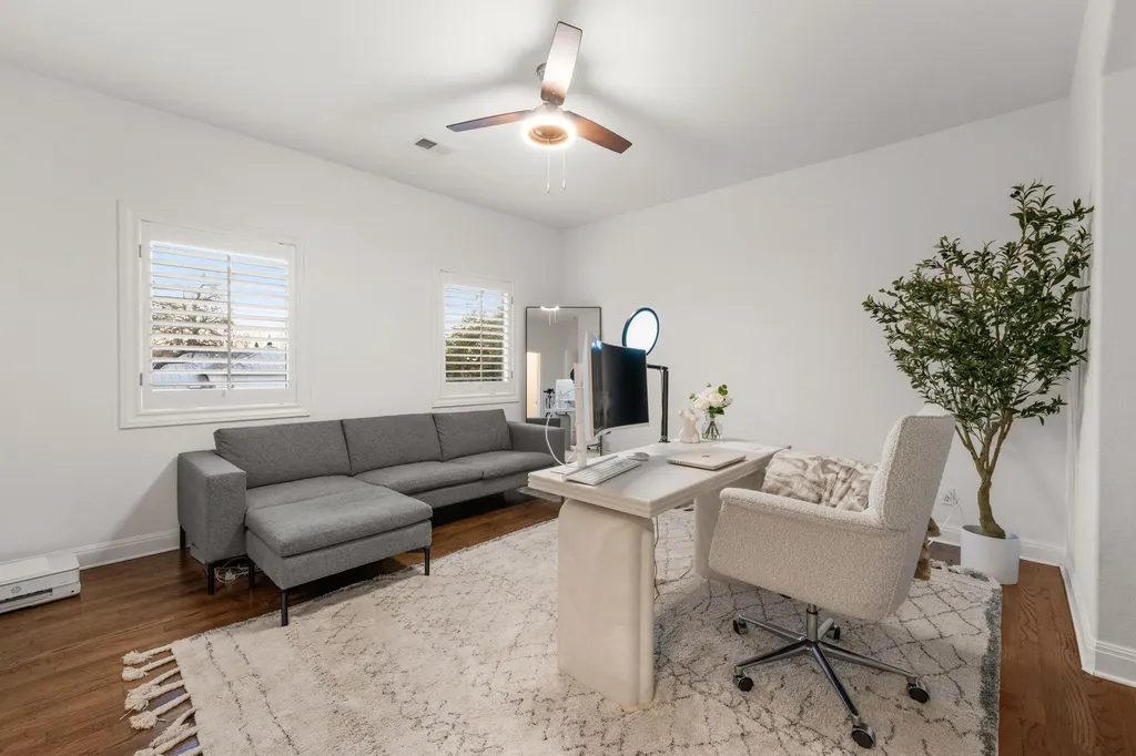 2703 Mccullough Street Austin TX 78703