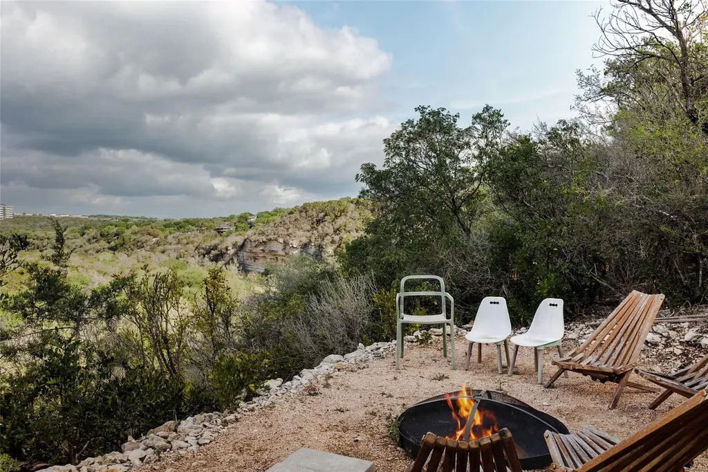 3310 Westhill Drive Austin TX 78704
