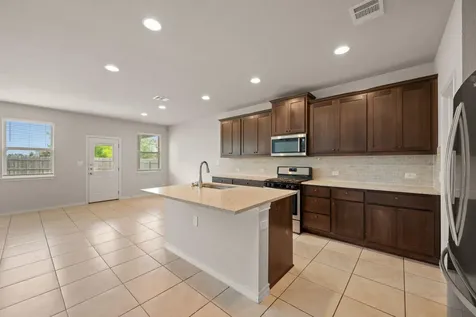 6605 Verona Place Round Rock TX 78665