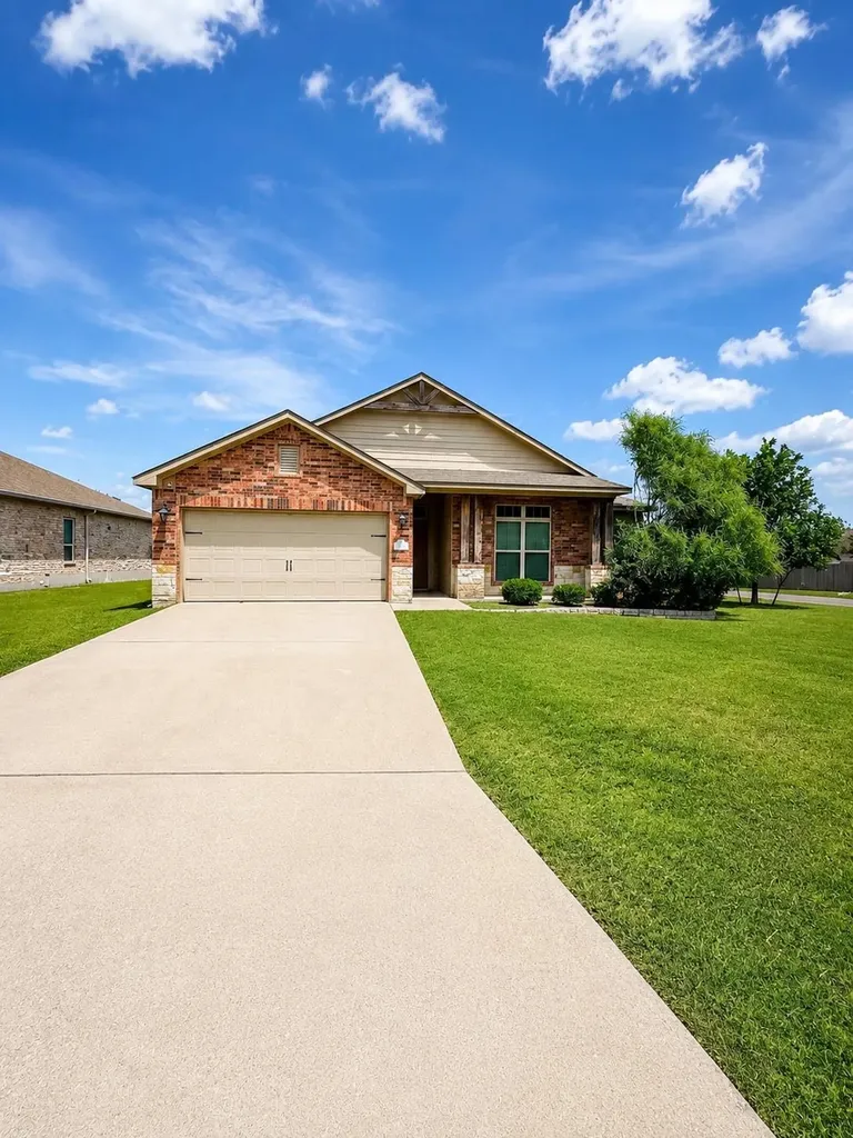 187 Chering Drive Belton TX 76513