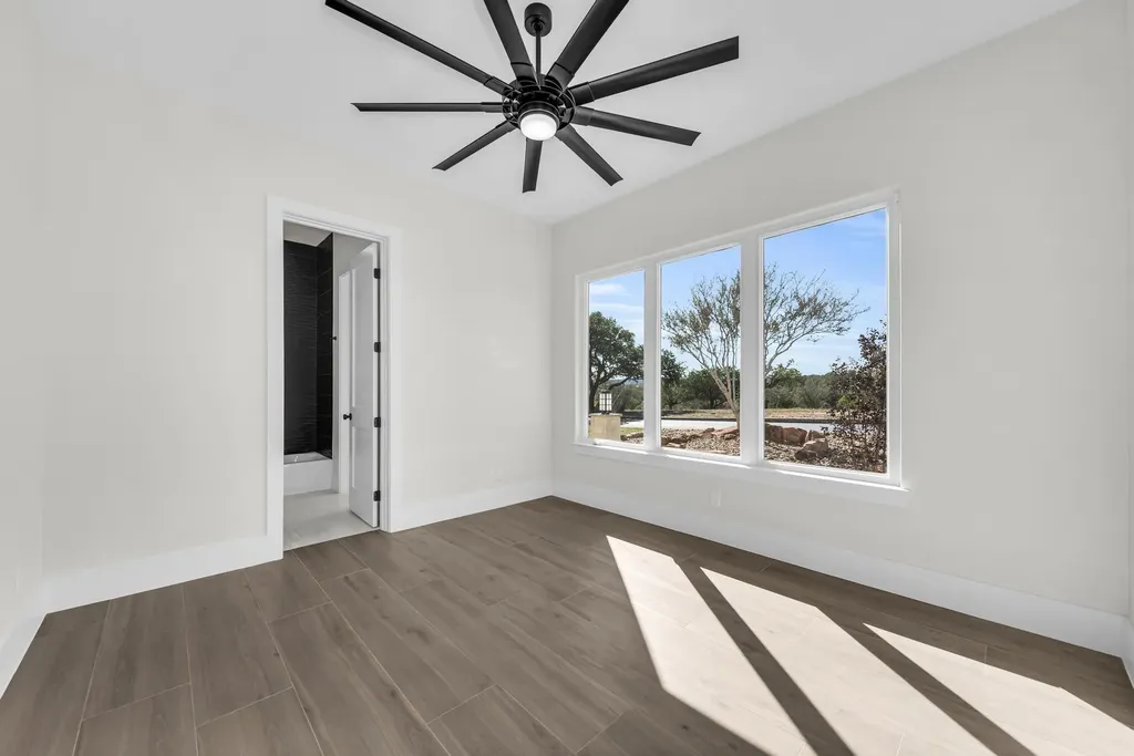 101 Silver Way Horseshoe Bay TX 78657