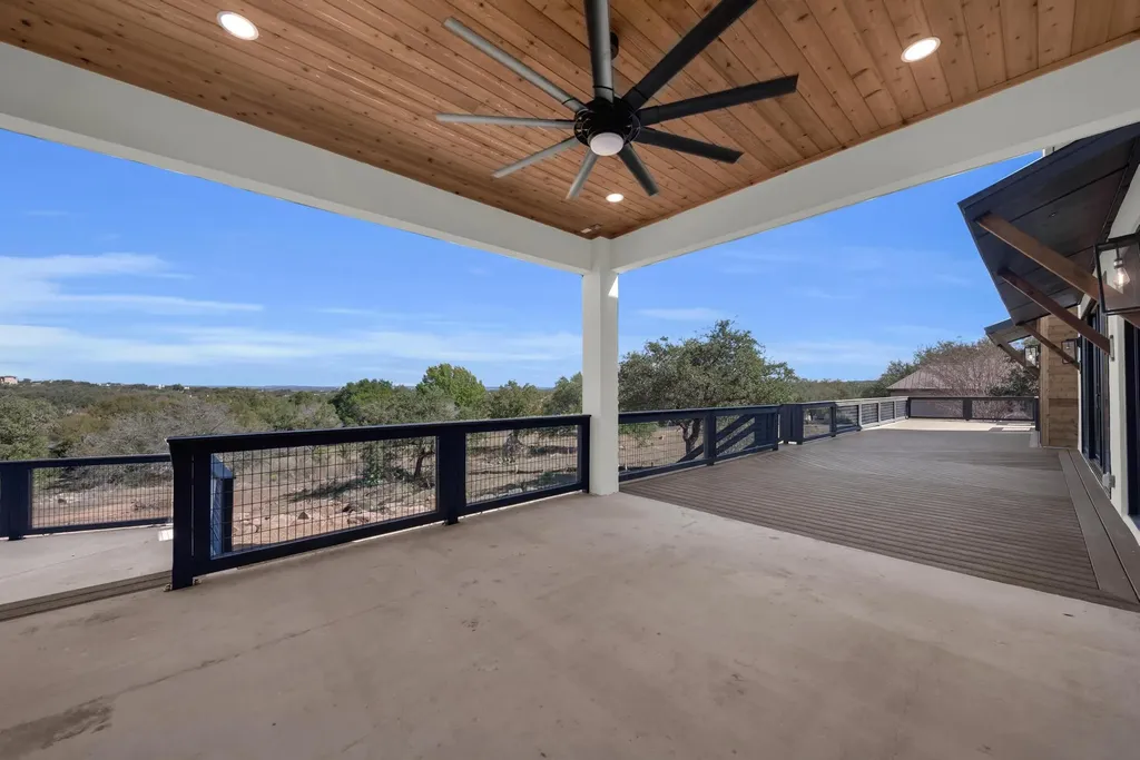 101 Silver Way Horseshoe Bay TX 78657