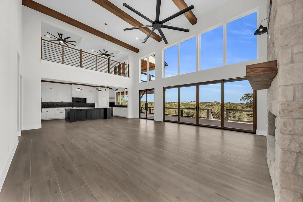101 Silver Way Horseshoe Bay TX 78657