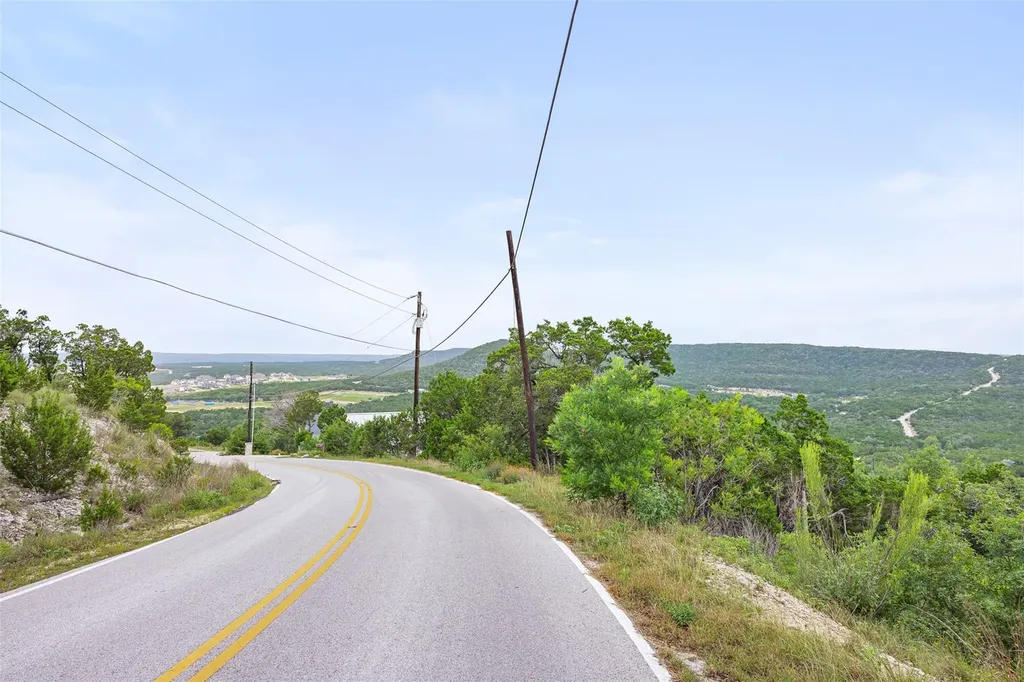 21400 Bison Trail Lago Vista TX 78645