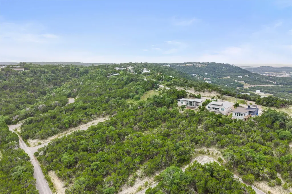 21400 Bison Trail Lago Vista TX 78645