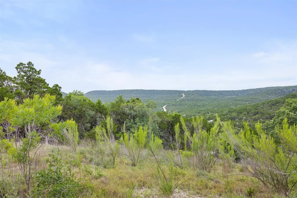 21400 Bison Trail Lago Vista TX 78645